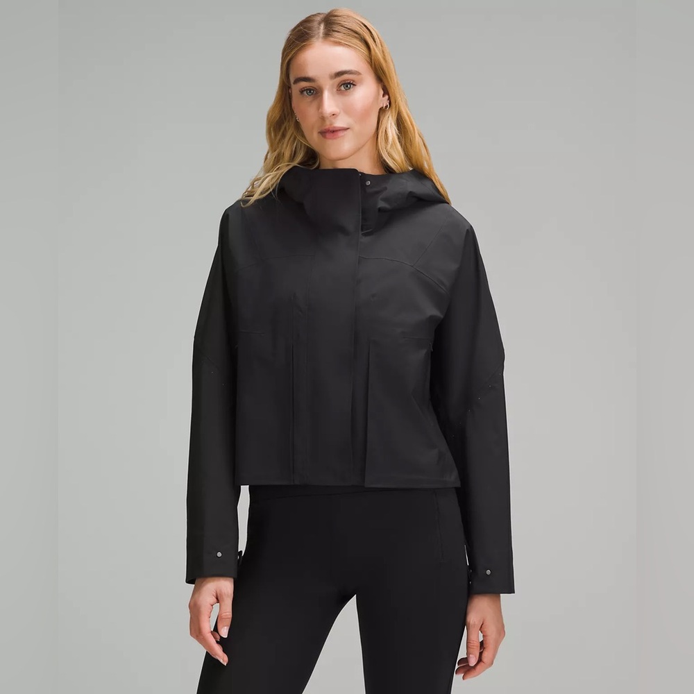lululemon athletica Black rain chaser jacket
